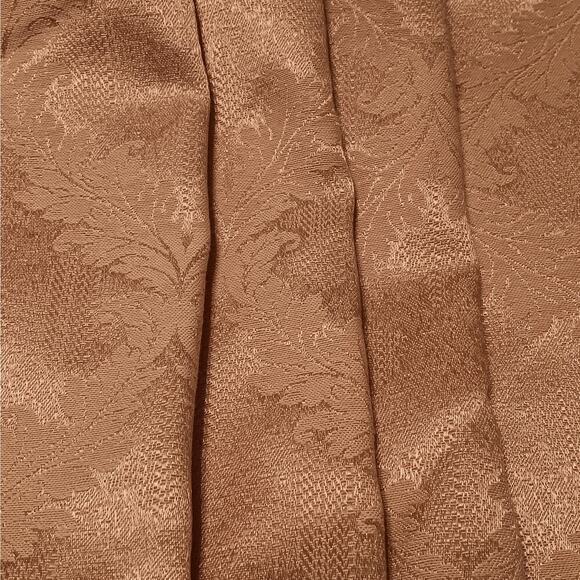 EUC JCPenney Home Collection 4 Gold Jacquard Print Square Cloth Napkins 20X20 - Picture 2 of 4